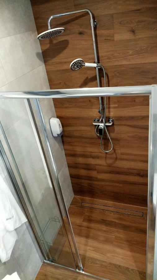 Apartament Holiday 32 レバル エクステリア 写真