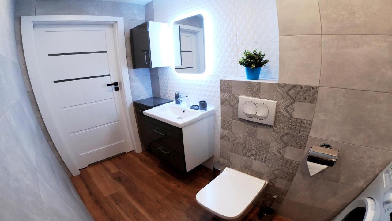 Apartament Holiday 32 レバル エクステリア 写真