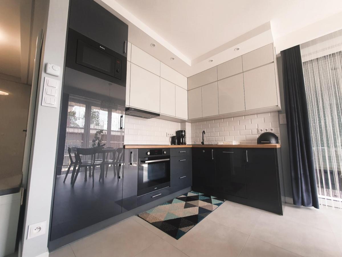 Apartament Holiday 32 レバル エクステリア 写真
