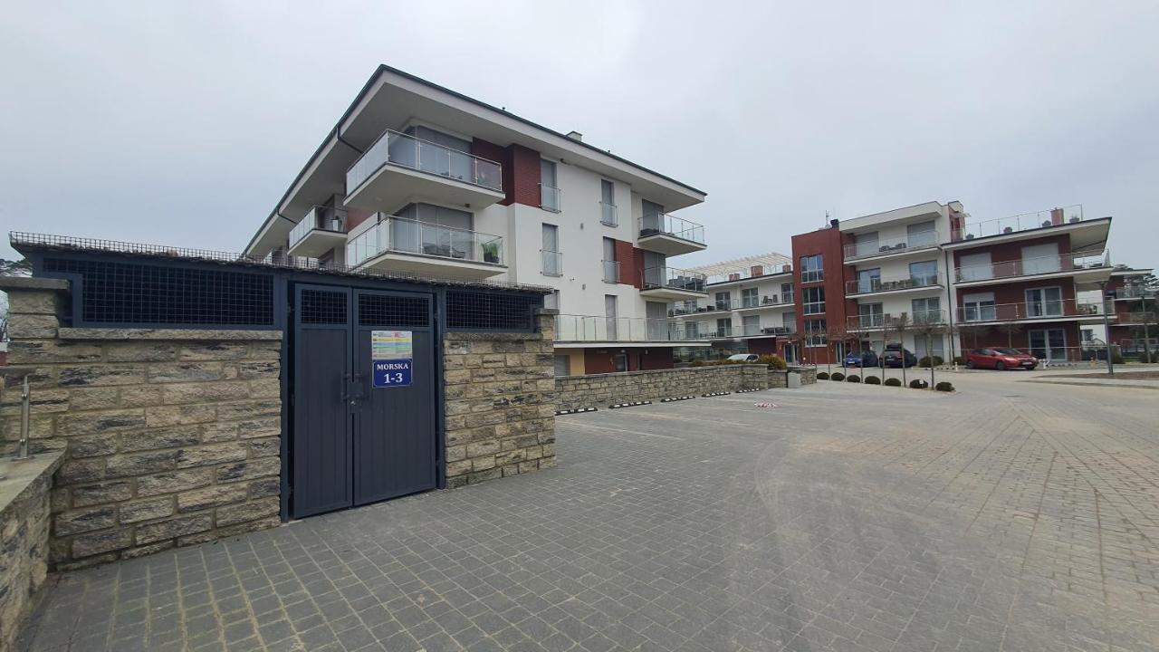 Apartament Holiday 32 レバル エクステリア 写真