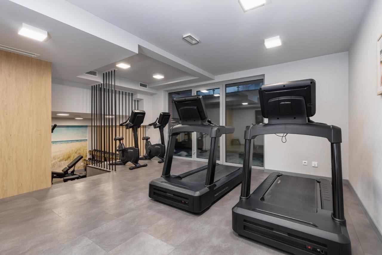 Apartament Holiday 32 レバル エクステリア 写真